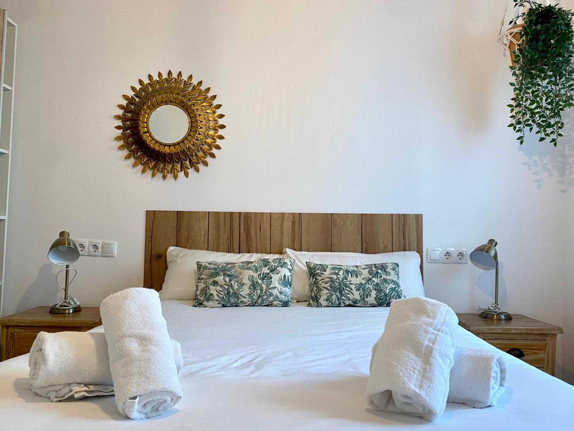 Vtz El Balcon De Rey Alfonso I Apartment ซาราโกซา ภายนอก รูปภาพ