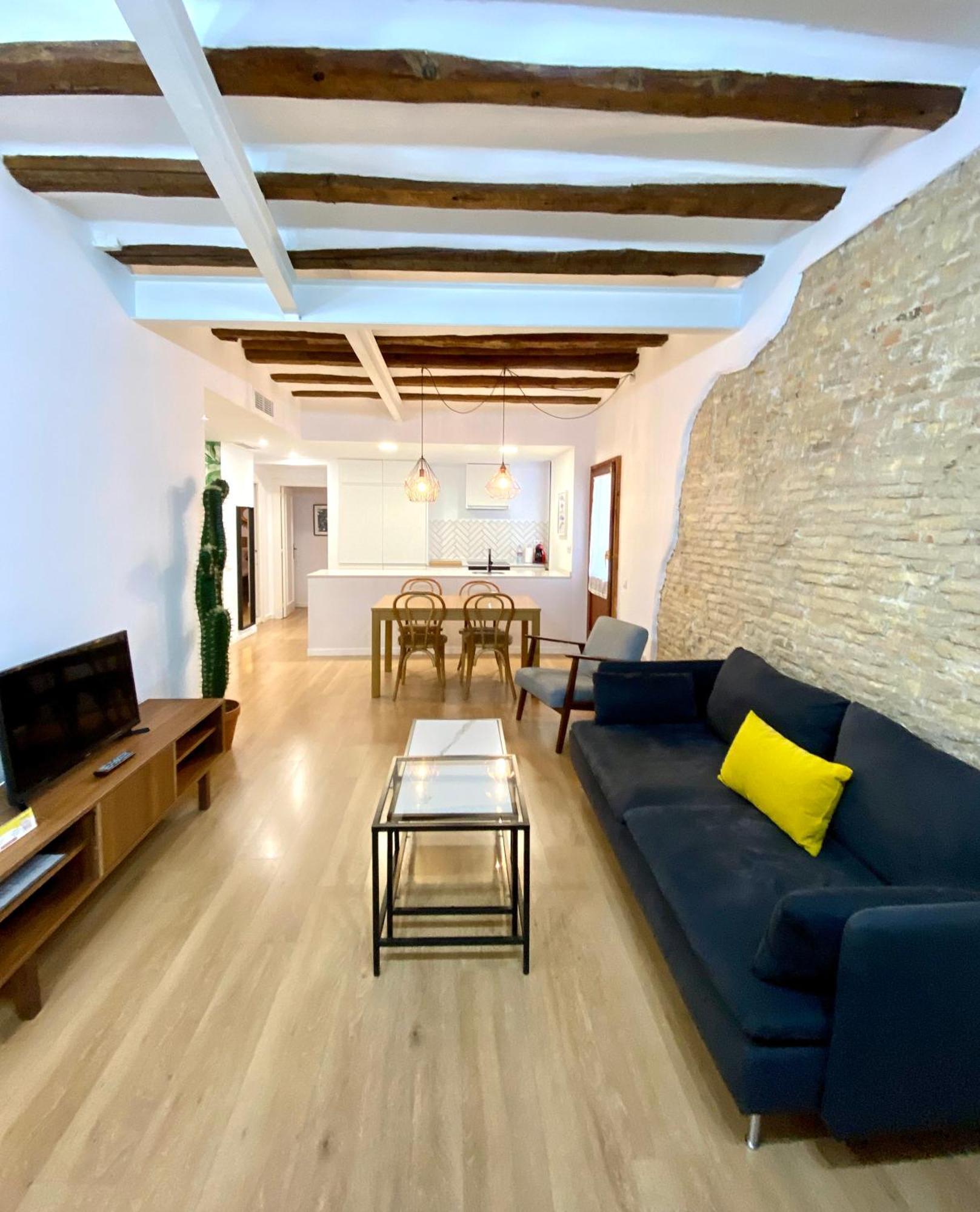 Vtz El Balcon De Rey Alfonso I Apartment ซาราโกซา ภายนอก รูปภาพ