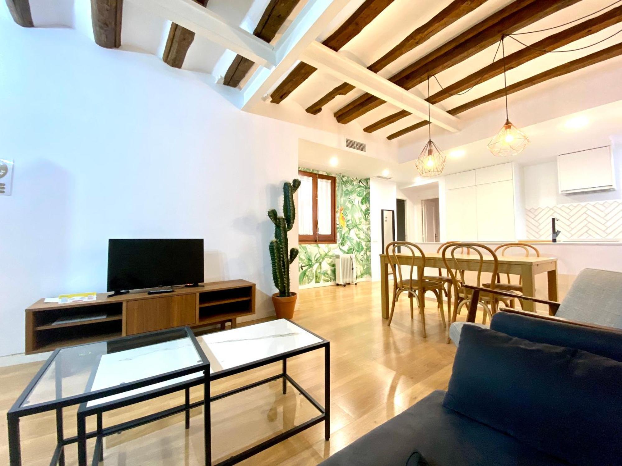 Vtz El Balcon De Rey Alfonso I Apartment ซาราโกซา ภายนอก รูปภาพ